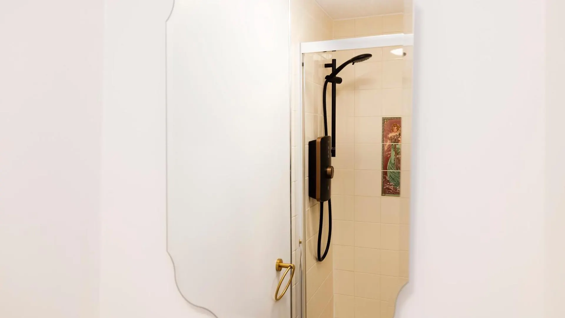 Haymarket Modern Flat For 2 Guests Edinburgh United Kingdom