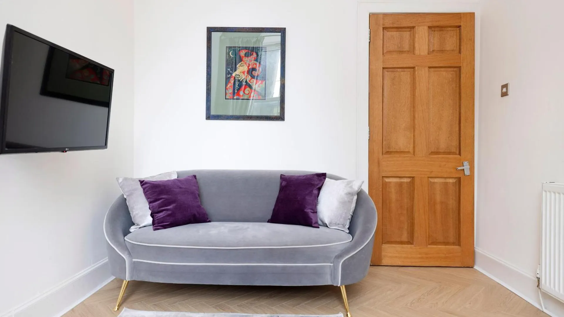 Haymarket Modern Flat For 2 Guests Edinburgh