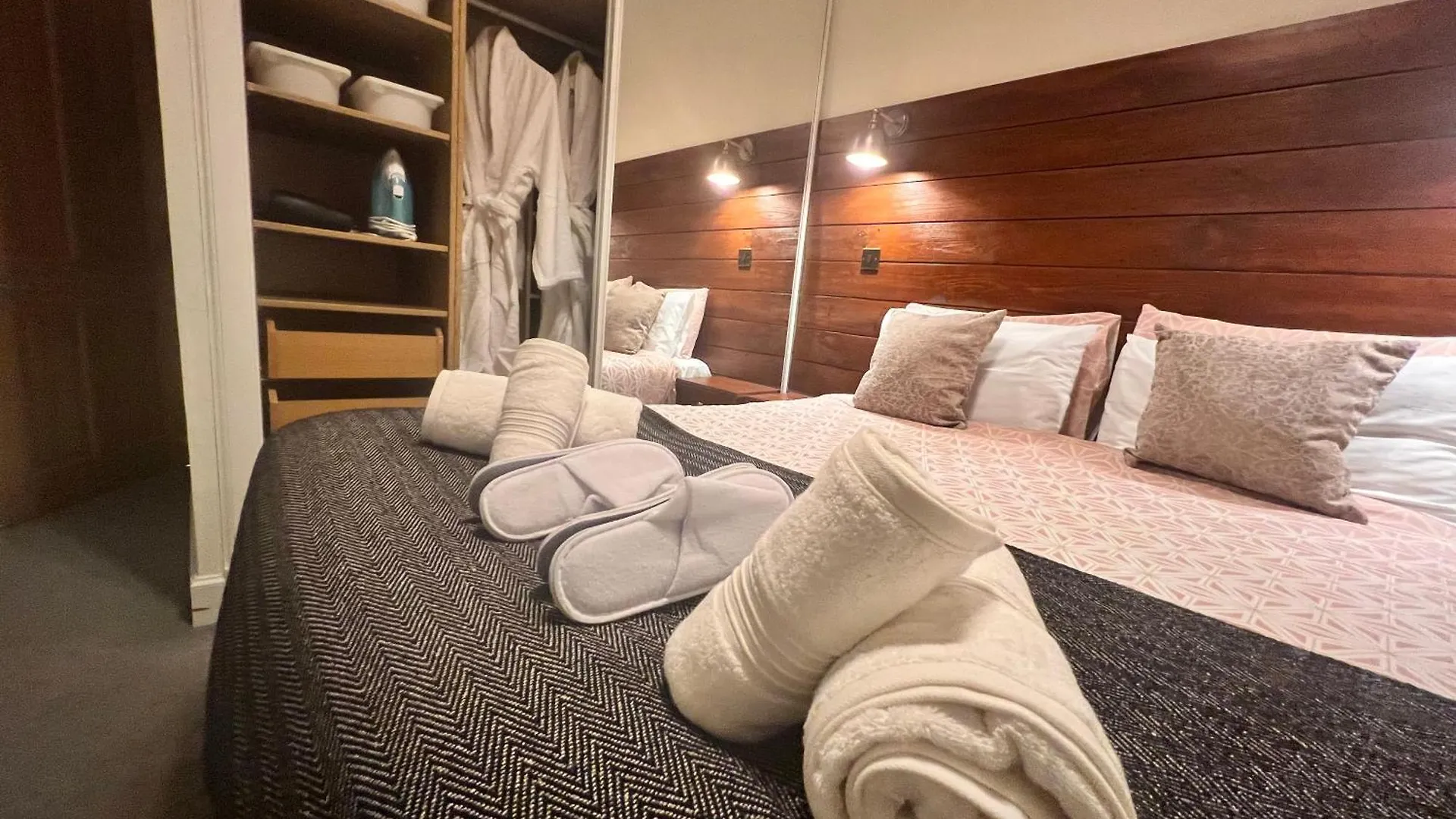 Apartment Haymarket Modern Flat For 2 Guests Edinburgh